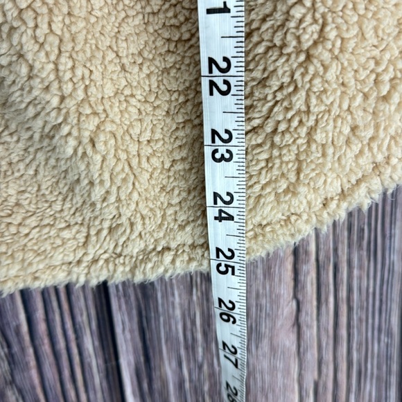 Urban Republic Faux Lambs Wool Coat - Picture 7 of 9